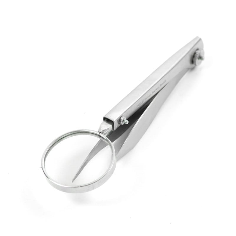 Forceps with magnifying glass Medvana UK