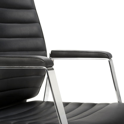 myDELUXE Executive Chair Medvana UK
