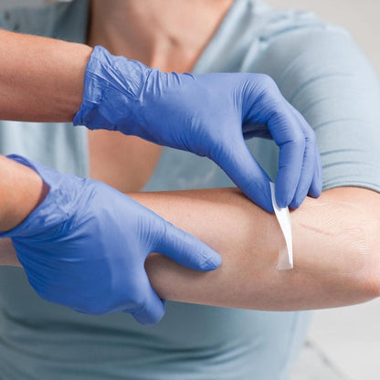 Hydrofilm® Transparent Dressing 6 x 7 cm, 10 pieces Medvana UK