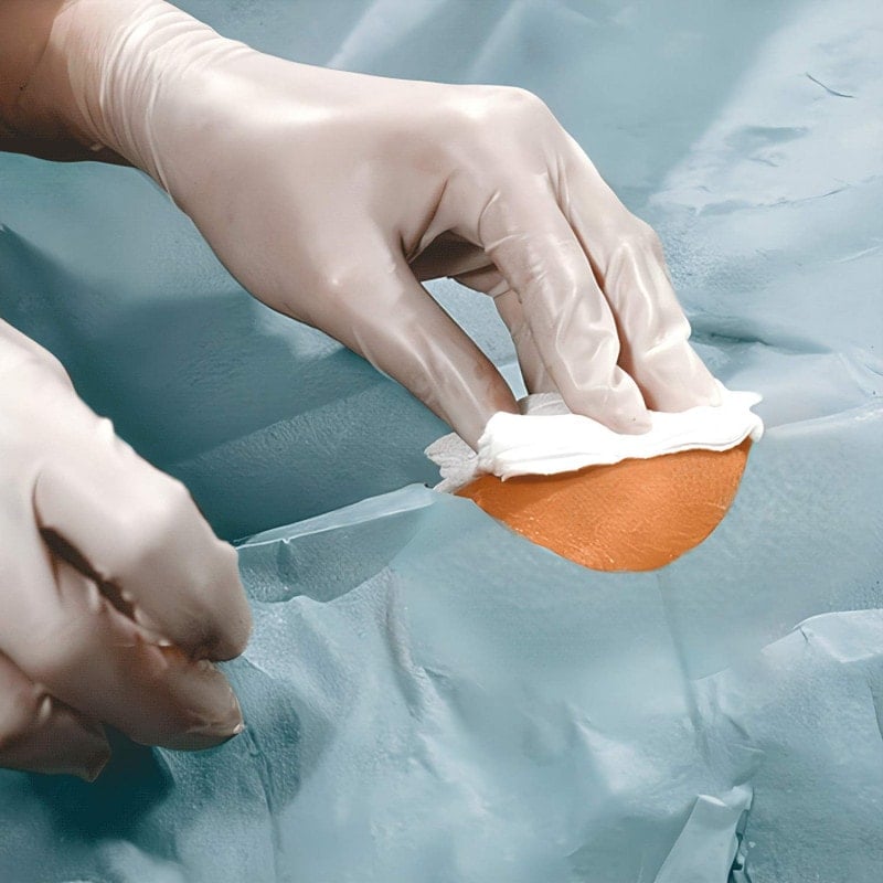 Foliodrape® Protect Fenestrated Drapes self-adhesive 75 x 90 cm Medvana UK