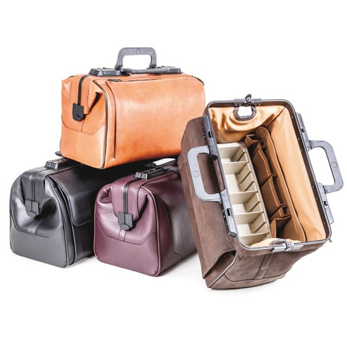 Smooth Leather Doctor's Bag «Rusticana» small | black Medvana UK