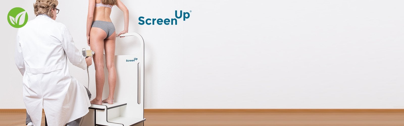 ScreenUp® Step-Up Platform with square handrail Medvana UK